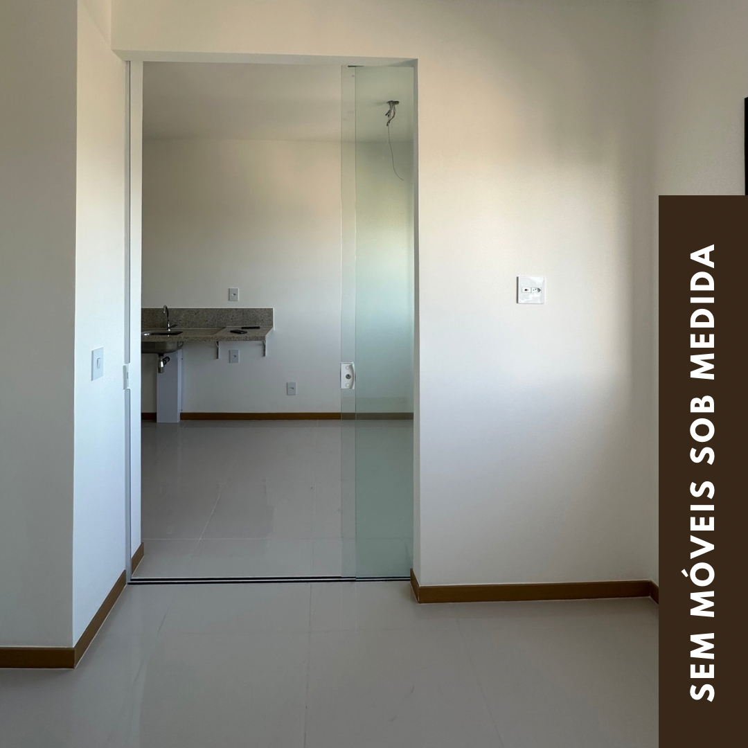 Cópia de Mustard Professional Real Estate Mobile Video (Story do Instagram) (Post para Instagram (Quadrado)) - 14